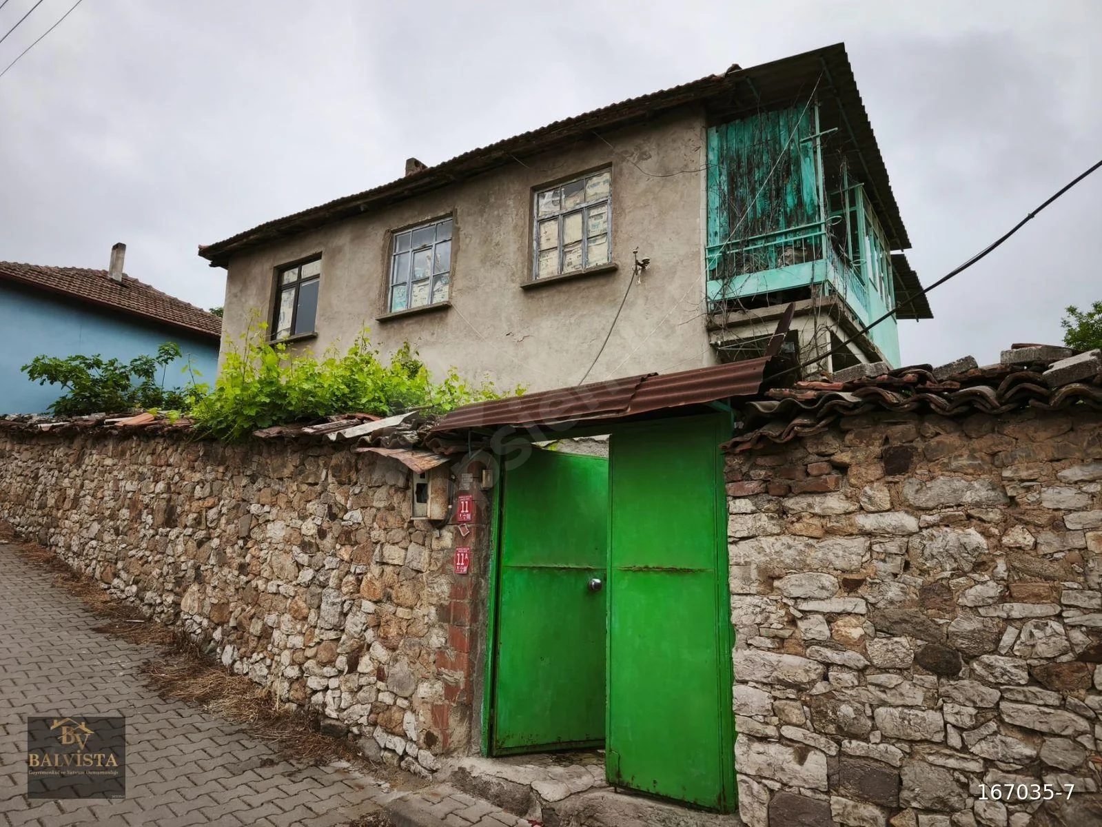 Balya Satılık İki Katlı Müstakil Ev & Odunluk & Arsa 607 m2